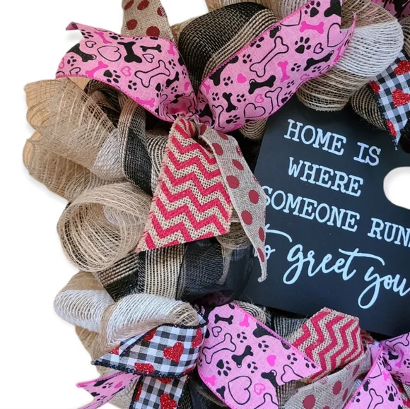 DOG LOVERS HANDMADE FRONT DOOR WREATH - Picture 3 of 3